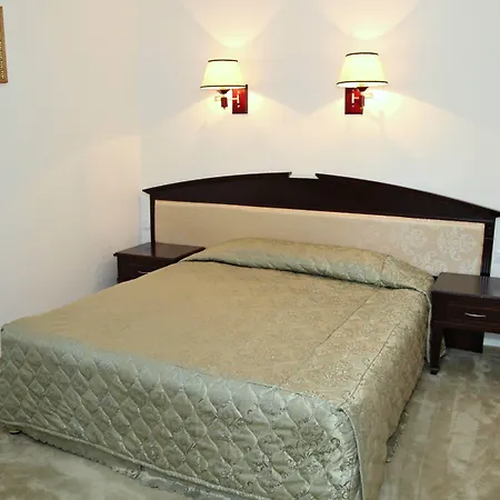 Otel Mpm Family Merryan